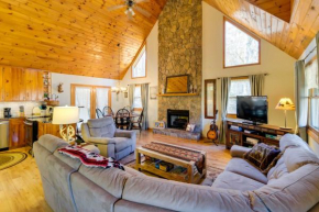 Smoky Mountain Cabin with Fire Pit Hike and Fish!